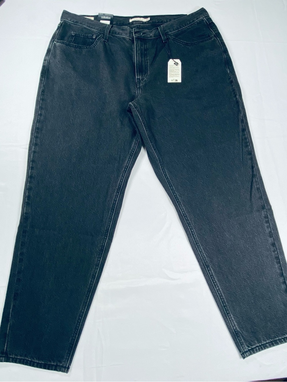 Levi’s Premium 80s Mom Jeans Womens 18W Faded Black High Rise Tapered NWT